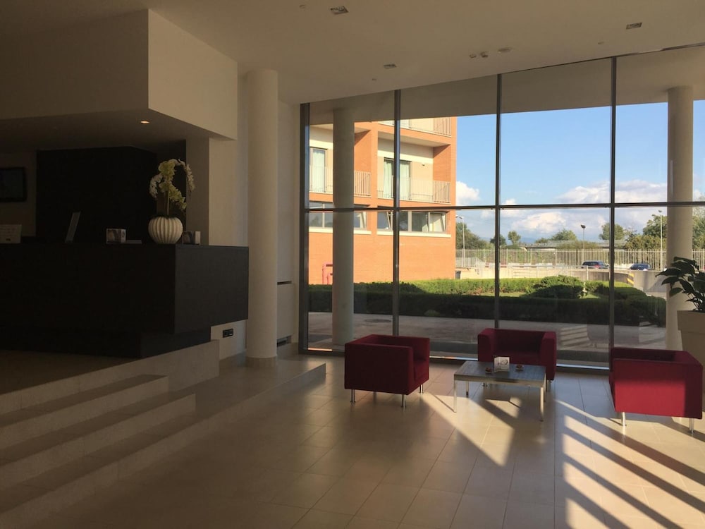Inn Naples Airport 47/71