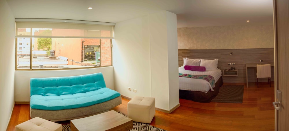 Confort 80 Zona Rosa Hotel 55/70