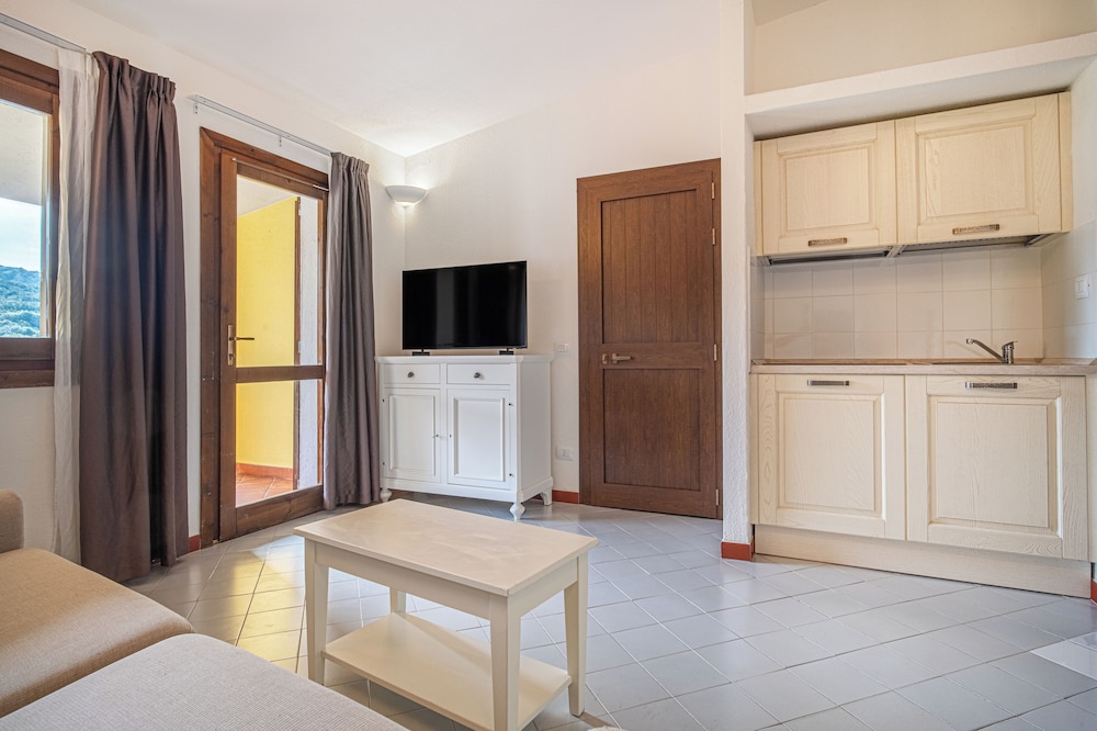 Residence Costa Serena 30/57