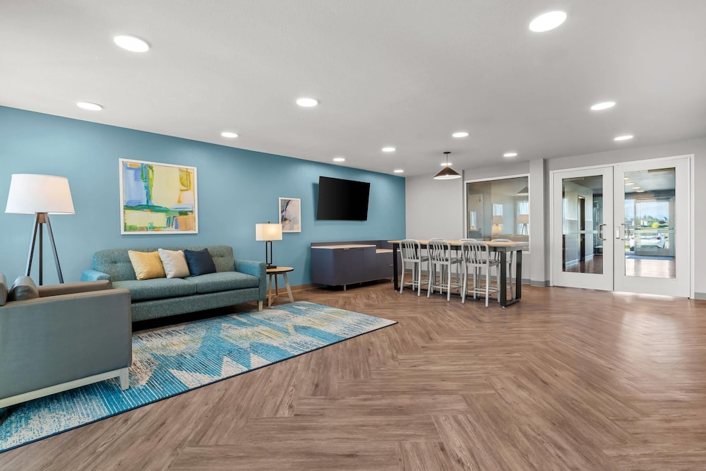 WoodSpring Suites Manteca - Stockon South 47/63
