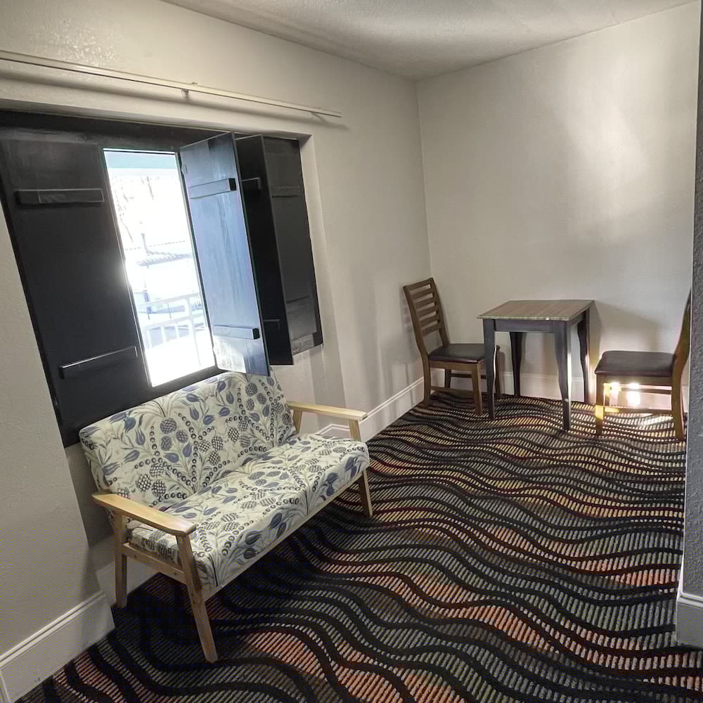 Country Town N Suites 30/65