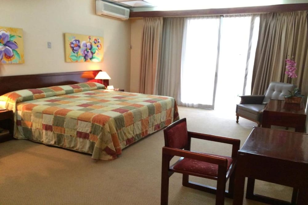 Costa Rica Tennis Club And Hotel 33/80