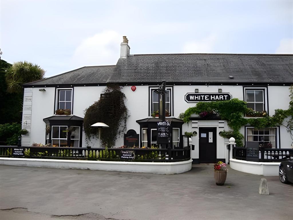 The White Hart 7/7