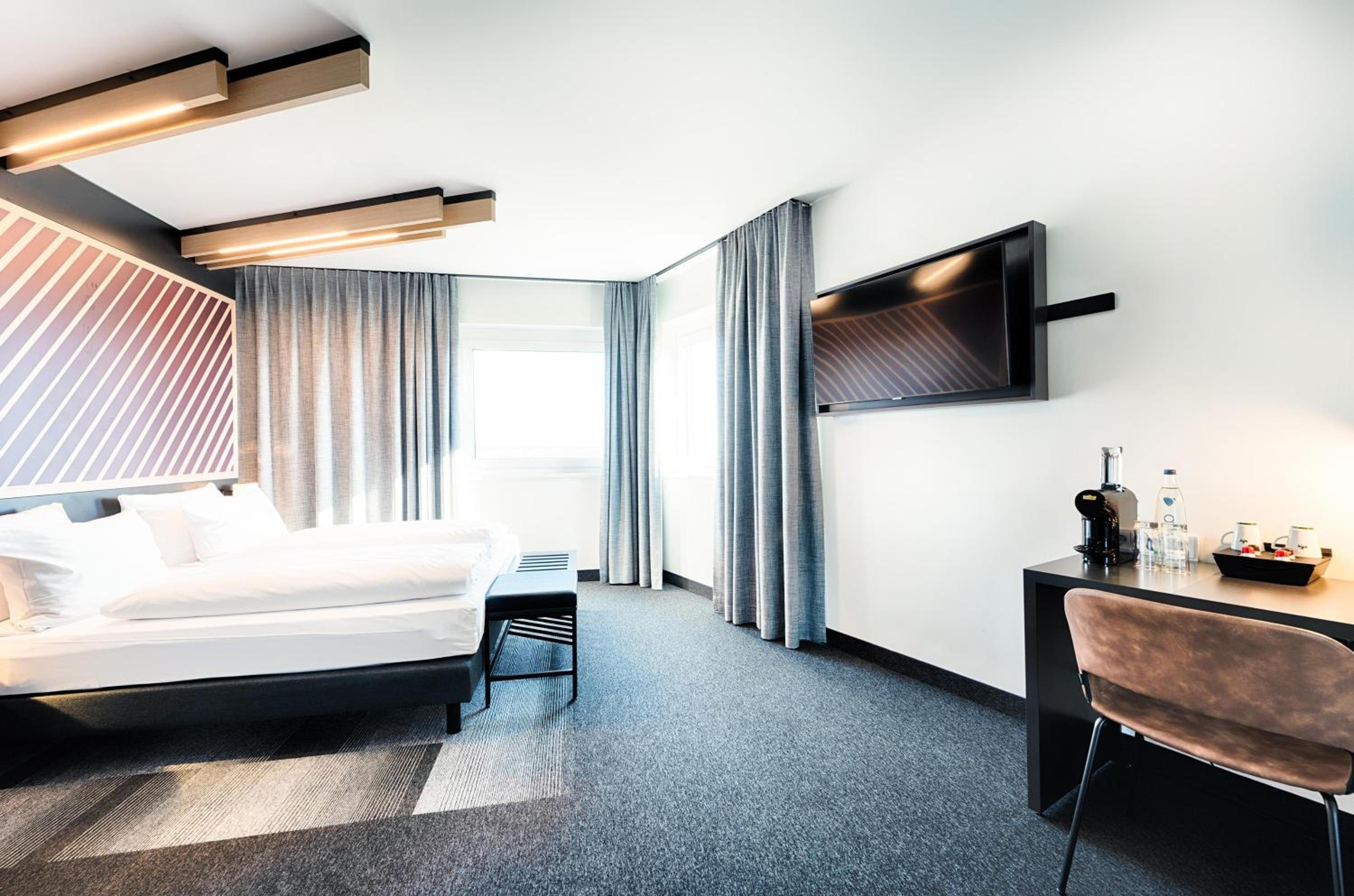 PREMIUM, DOUBLE BED