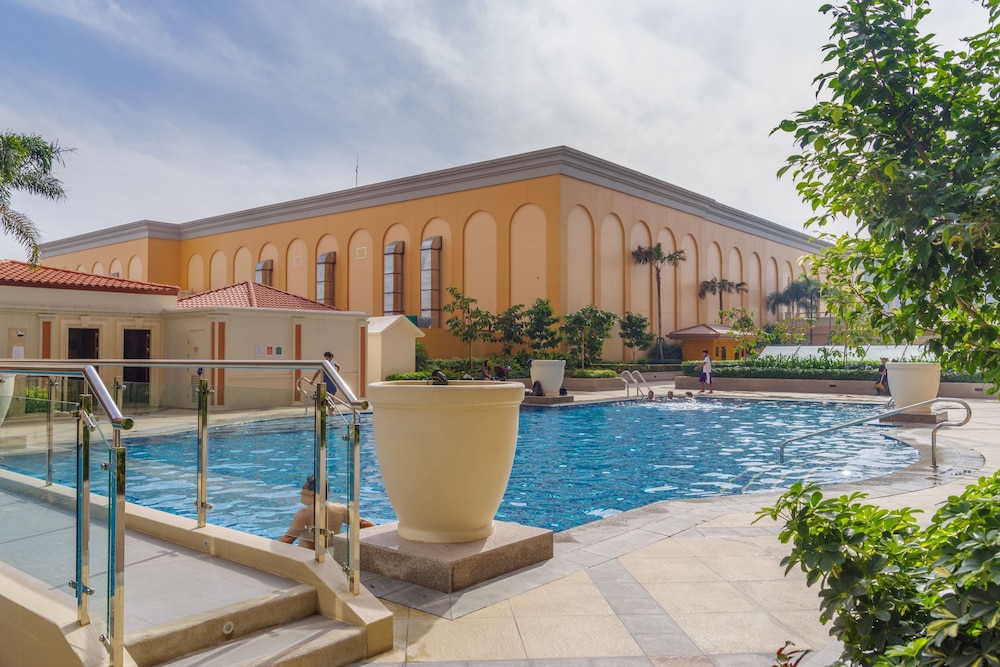 Luxe In Venice - The Venice Residences 3/68