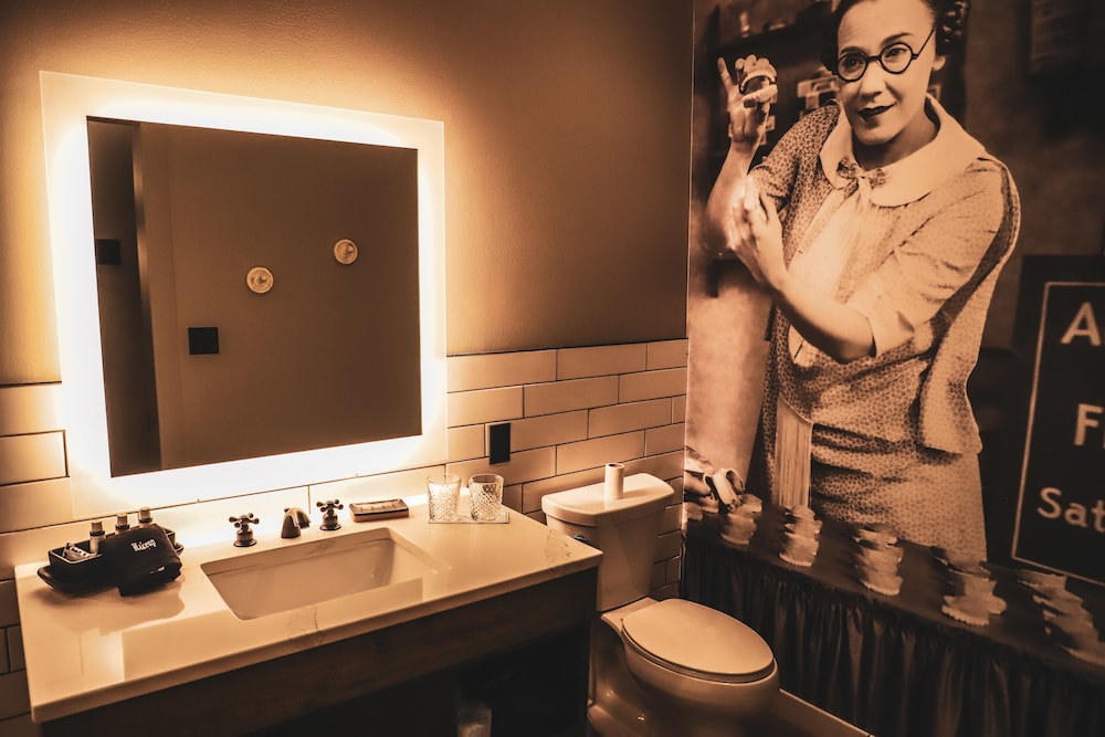Hotel Crosby 27/62
