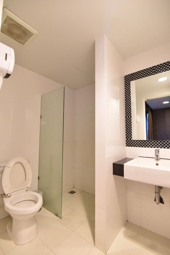 Leevana Hotel Hat Yai 38/40