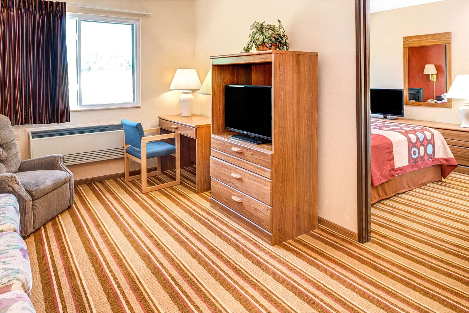 Super 8 Motel Blair 2/10