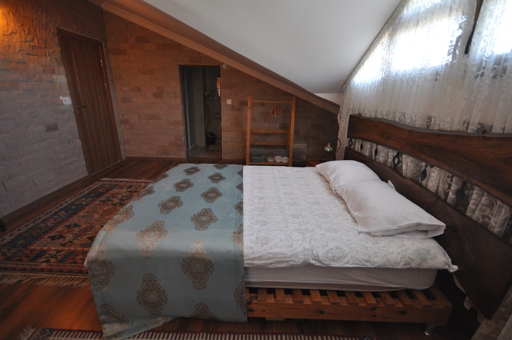 Uchisar Stone House 18/41
