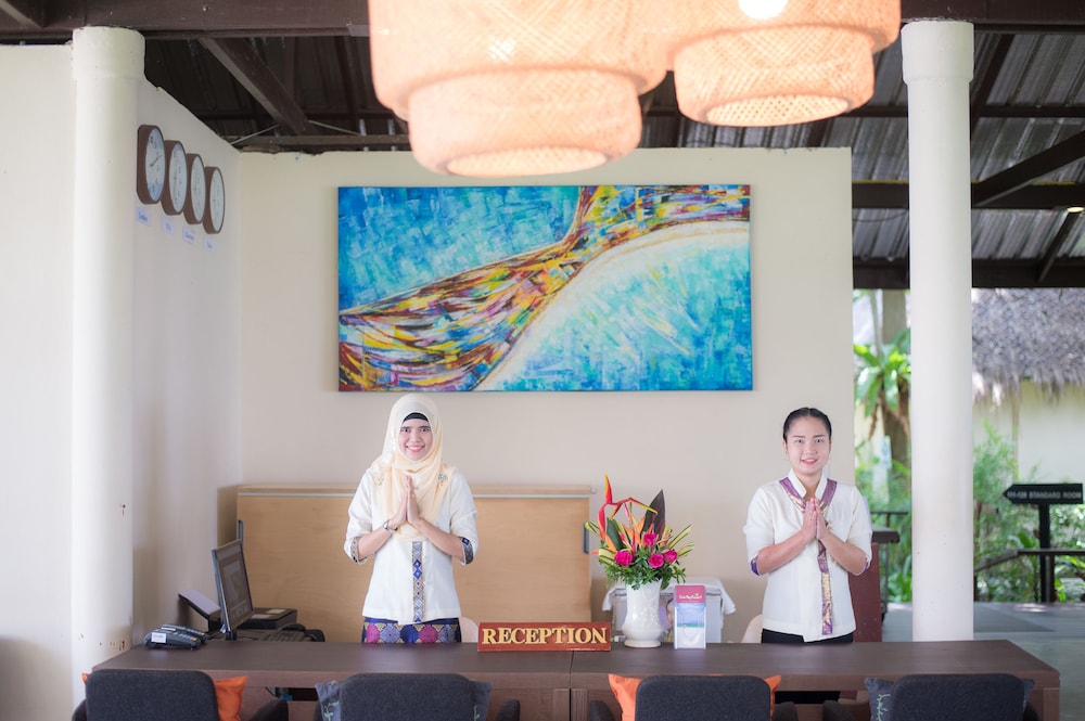 Twinbay Resort And Spa 7/69
