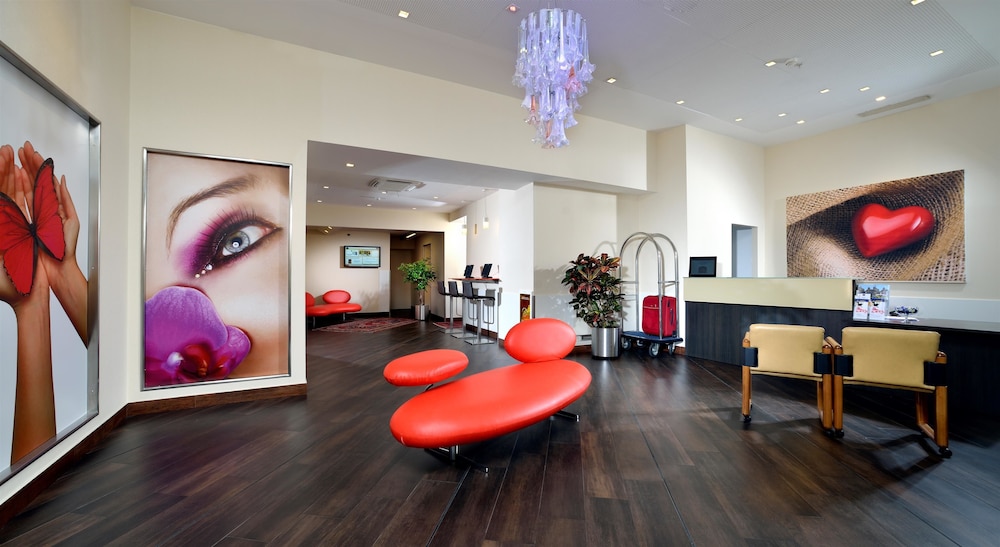 Best Western Plus City Hotel 35/48