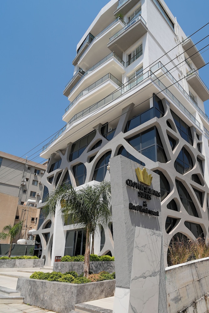 Crown Salamis Hotel