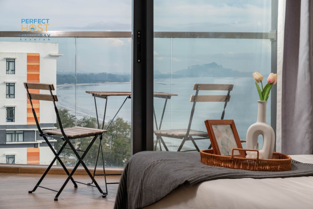 TIMUR BAY BEACHFRONT BY PERFECT HOST 34/50