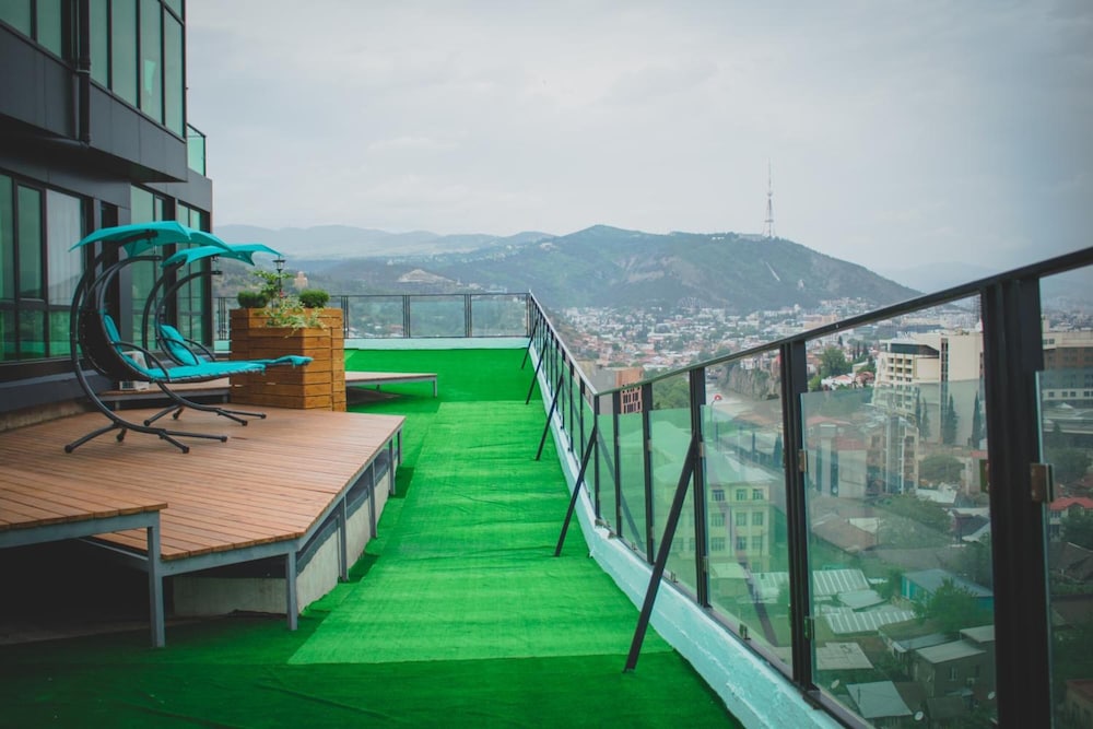 Hotel Grand View In Tbilisi 44/45