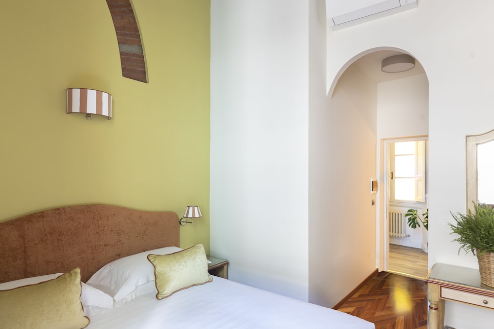 RESIDENZA DELLA SIGNORIA 16/59
