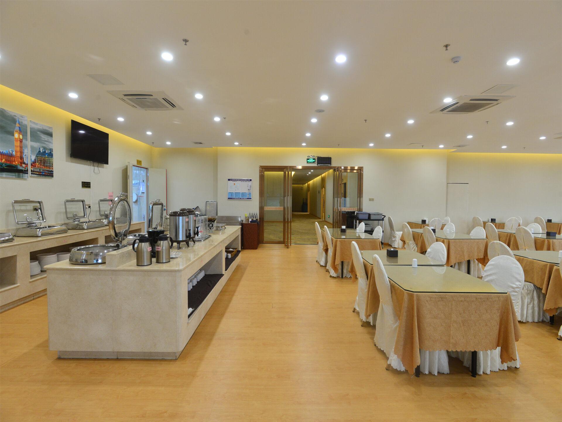 Vienna International Hotel (Huizhou Binhai Park Shop) 27/44