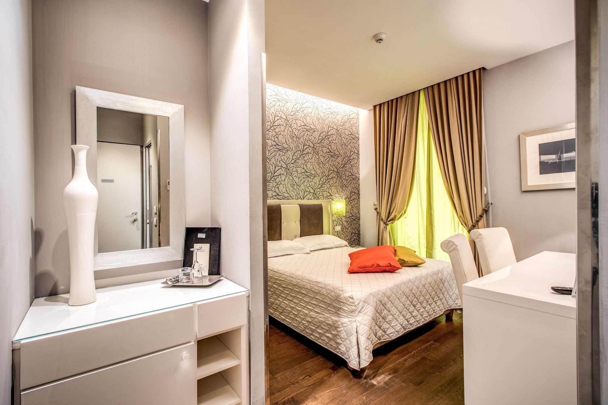غرفة مفردة بسرير كينج، Boutique Hotel Roma 8/10