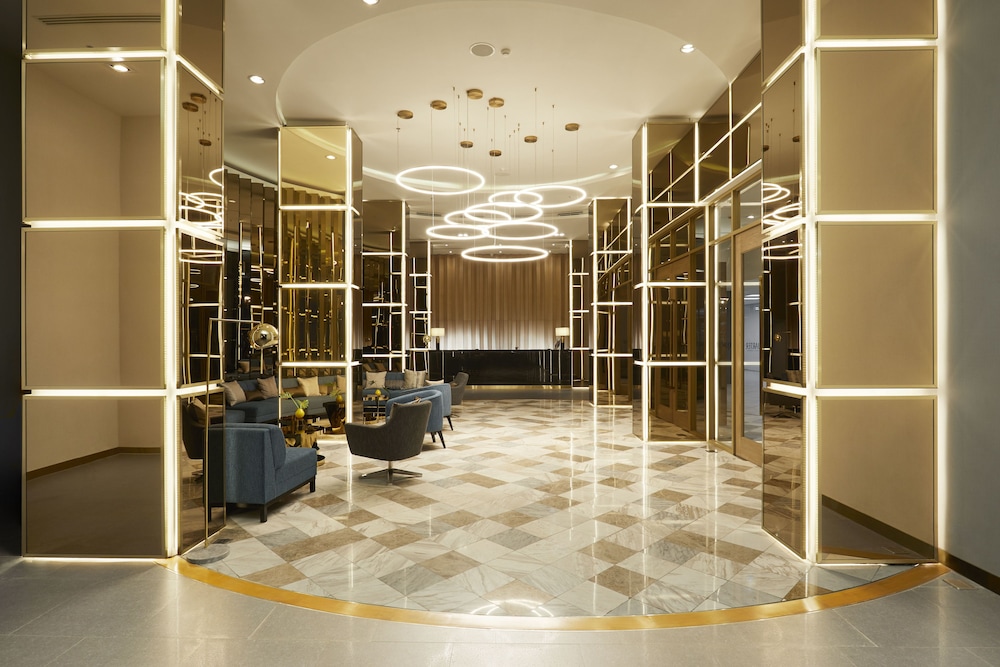 The Quarter Hotel Ladprao 7/67