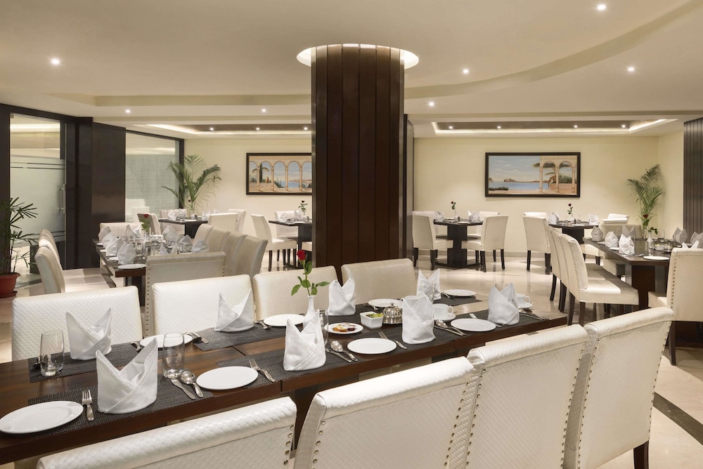 Days Hotel by Wyndham Jalandhar Jyoti Chowk 25/37