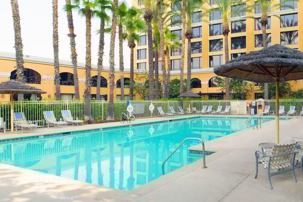 Delta Hotels Anaheim Garden Grove 5/41
