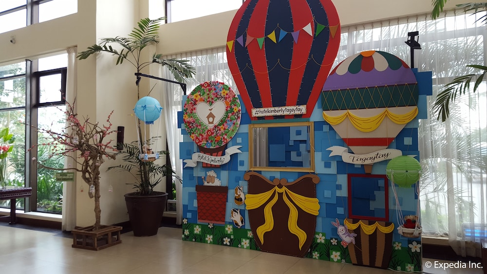Kimberly Tagaytay Hotel 61/71