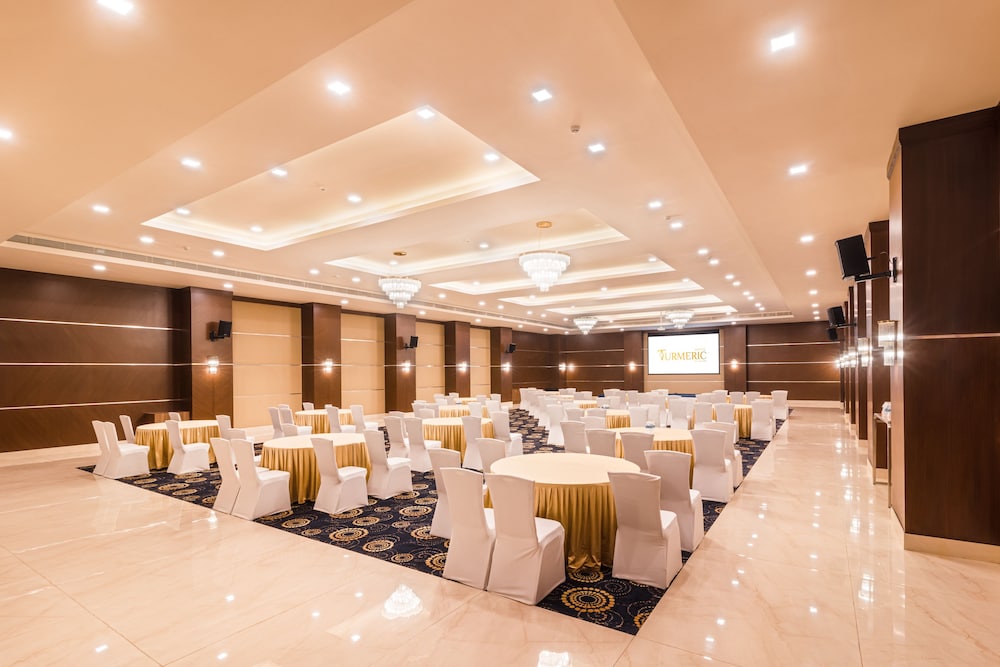 Hotel Turmeric 26/29