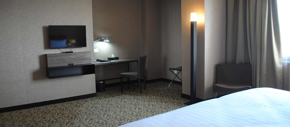 Grand Alora Hotel 13/49