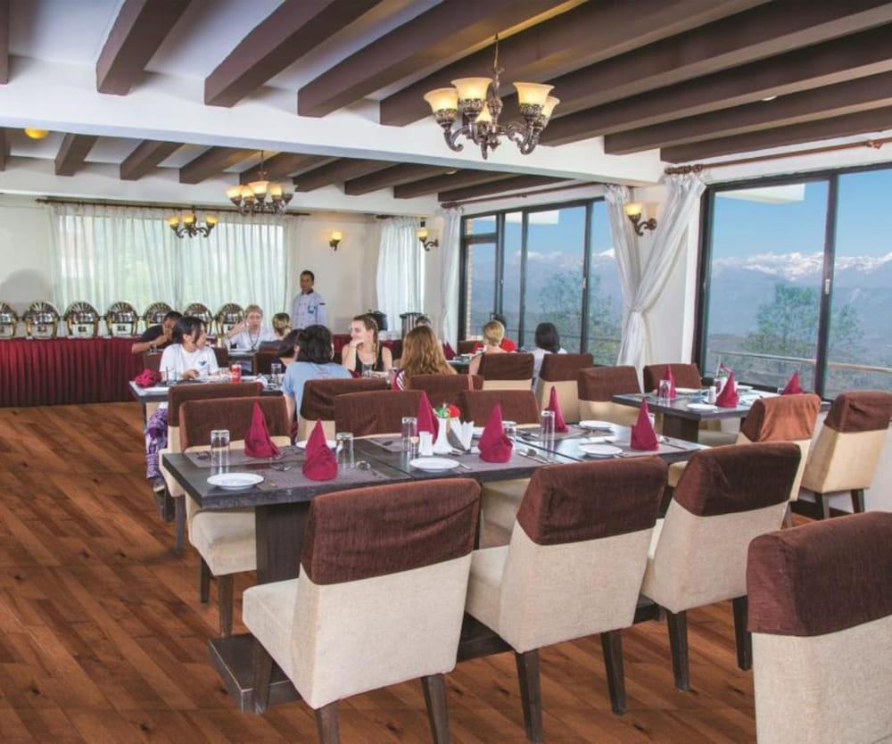 Hotel Himalayan Villa Pvt Ltd 37/50