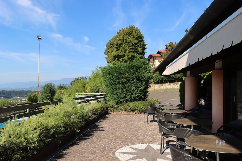 ALBERGO ALLA PINETA 20/23