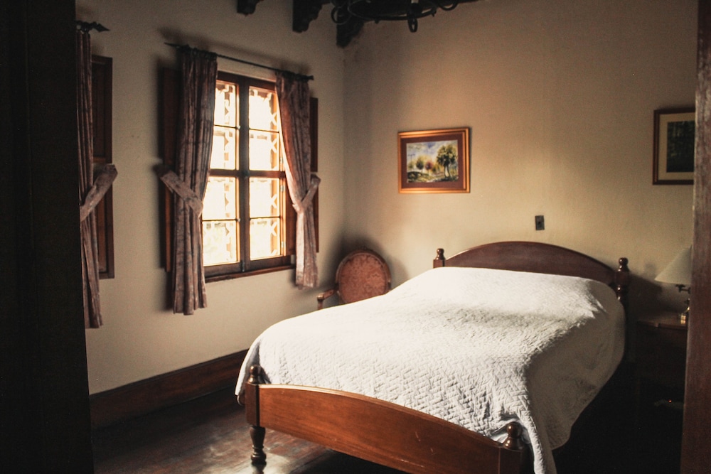 Casa Carmel Bed and Breakfast 7/31