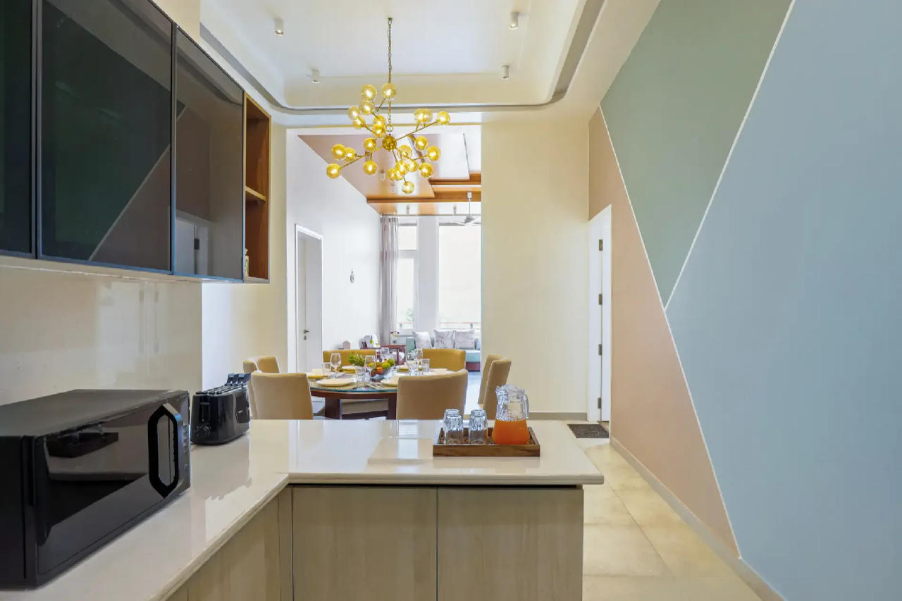 ELIVAAS 4 BHK with Balcony & Terrace Antarmann Casa Nova 13/18
