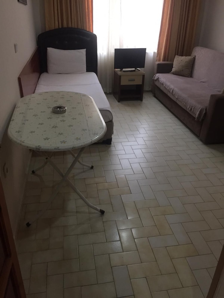 Zevkim Apart Hotel 11/19