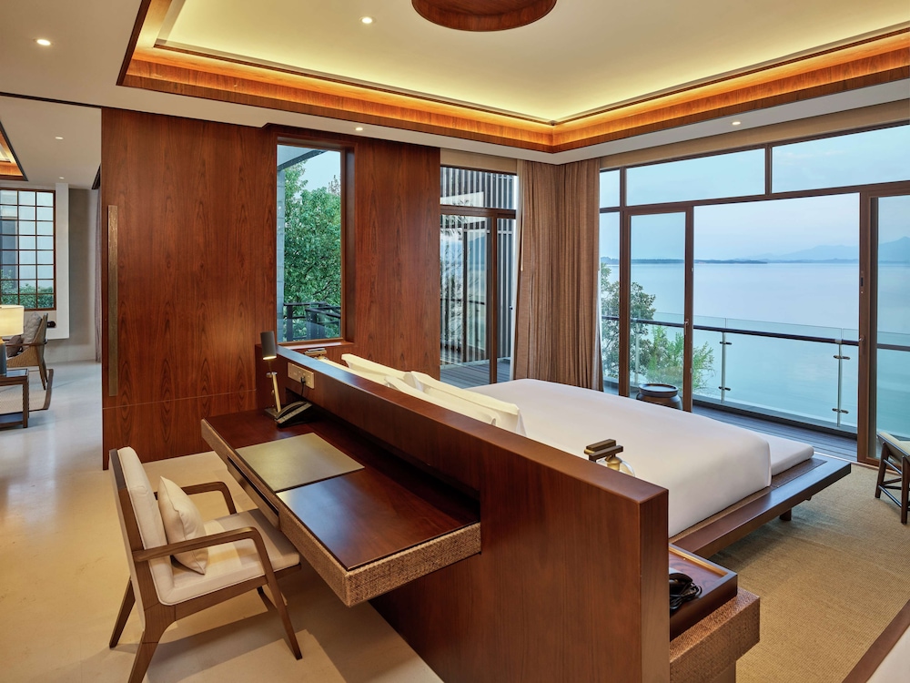 Lushan West Sea Resort 13/28