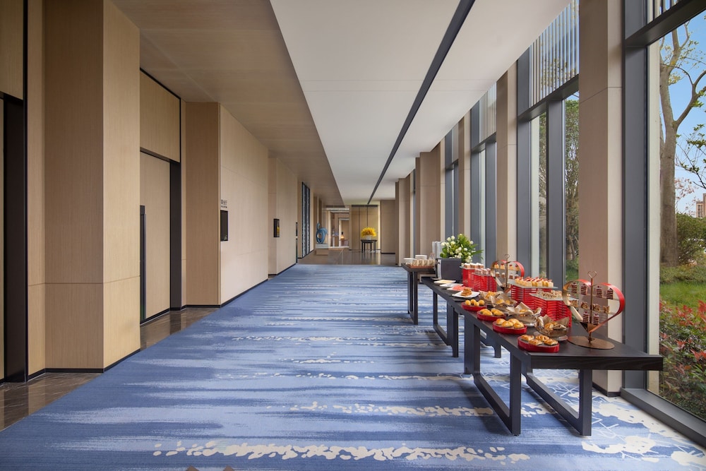 Fairfield by Marriott Bijie 40/50