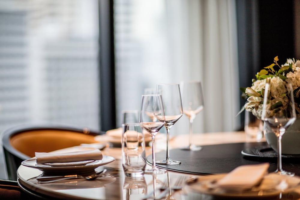 INTERCONTINENTAL SINGAPORE ROBERTSON QUAY 64/78