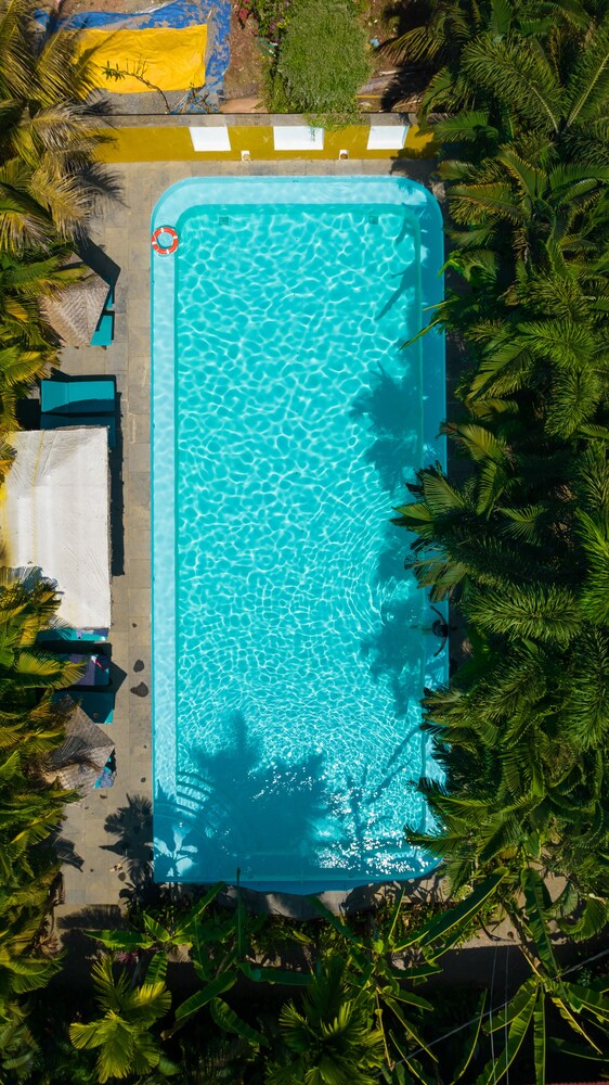 juSTa Morjim Beach Resort Goa 33/36