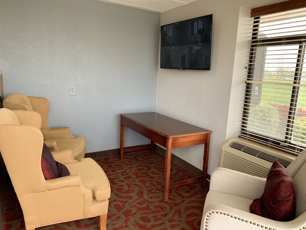 Days Inn by Wyndham Winchester North 29/57