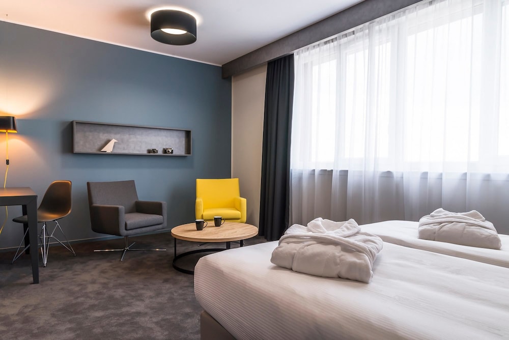 Najeti Hotel Lille Nord 10/24