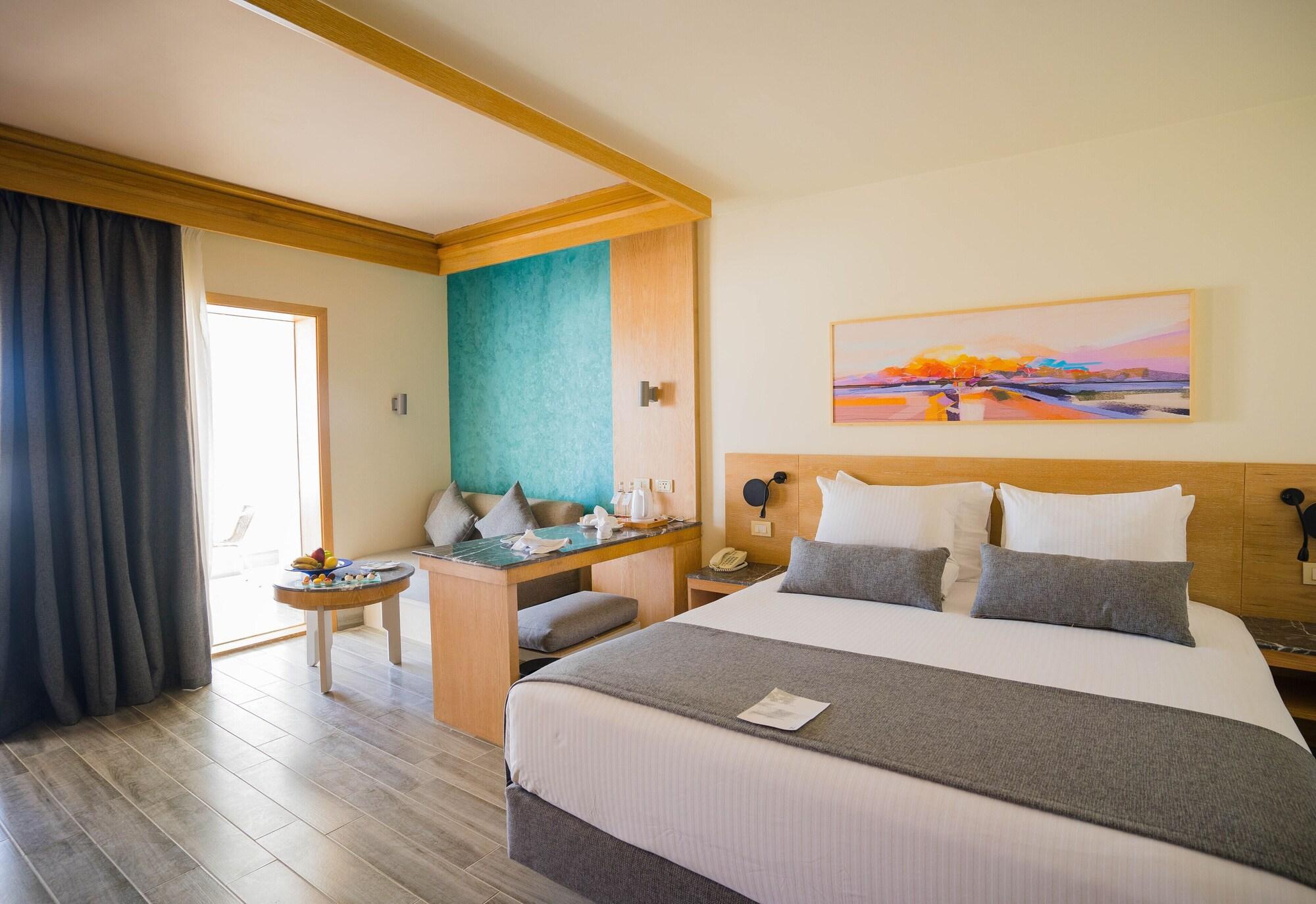 Family Suite, Multiple Beds, Palm Wing