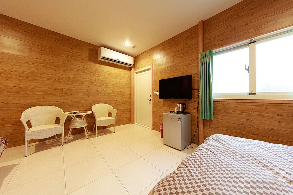 Kenting Dajianshan Wilderness Bungalow 25/32