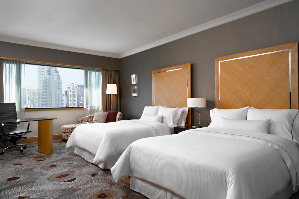 غرفة ديلوكس بسريرين مزدوجين بإطلالة على المدينة، The Westin Grande Sukhumvit 5/10