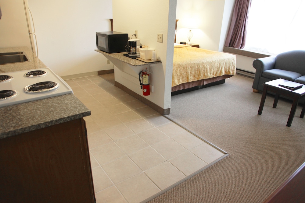Alex Hotel and Suites Anchorage Airport 17/66