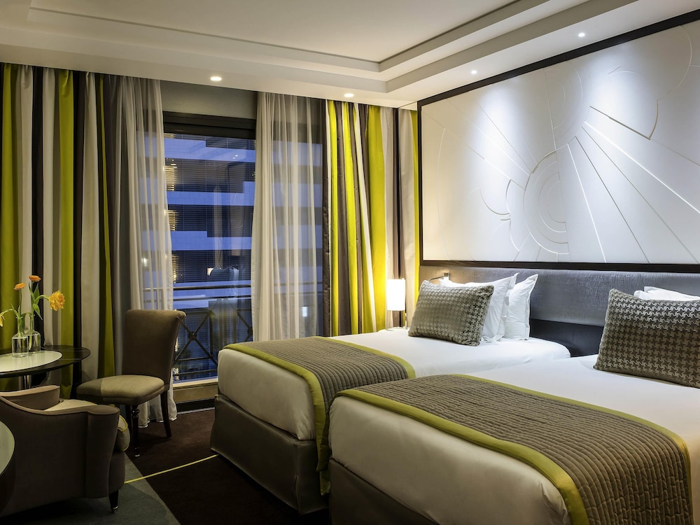 Luxury Twin Room: