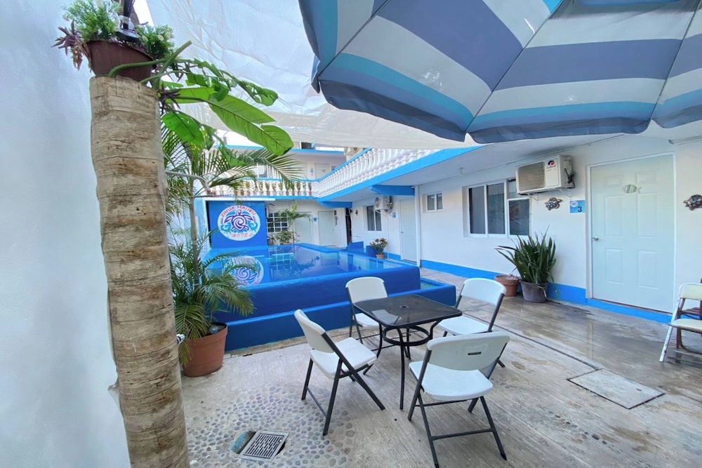 OYO Hotel Zihuatanejo Malibu 12/41