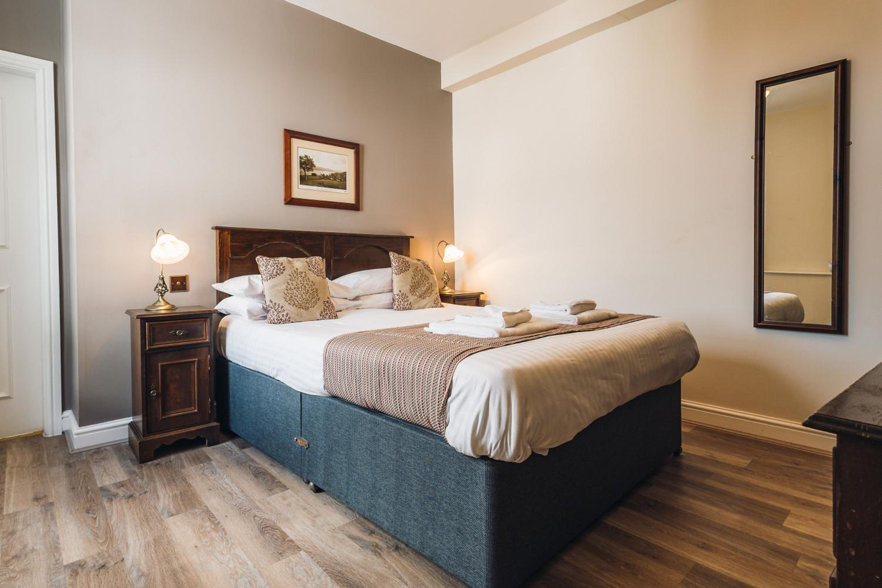 Room, King Bed