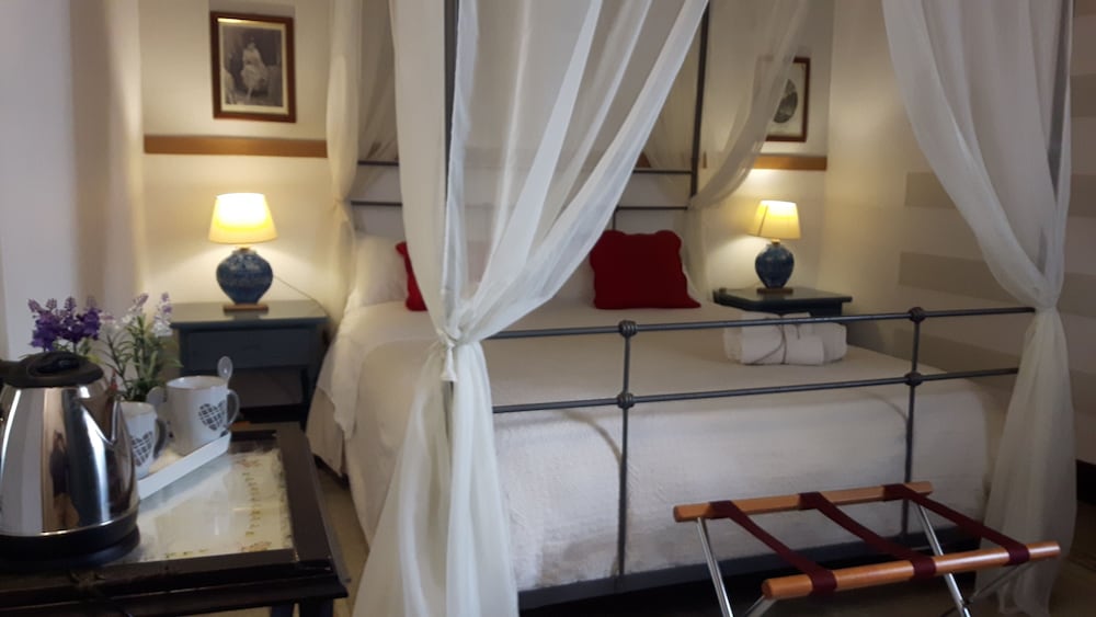 CLASSIC, DOUBLE BED