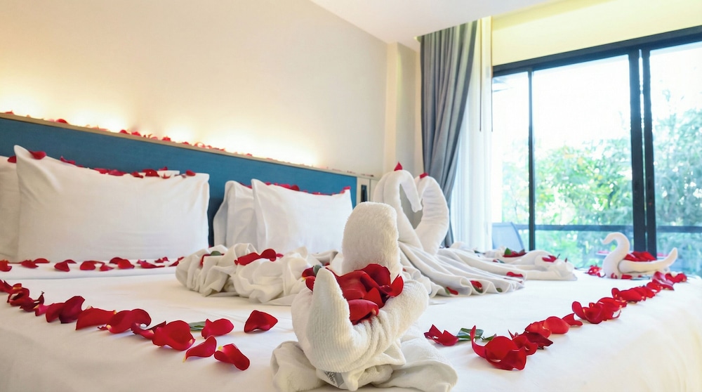 SUPERIOR, DOUBLE BED