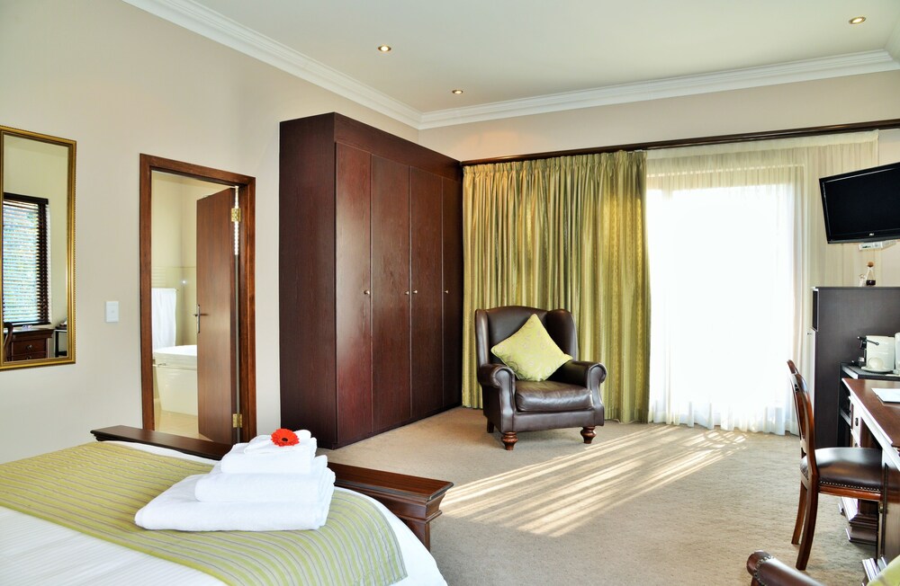 Hyde Park Guest House 43/73