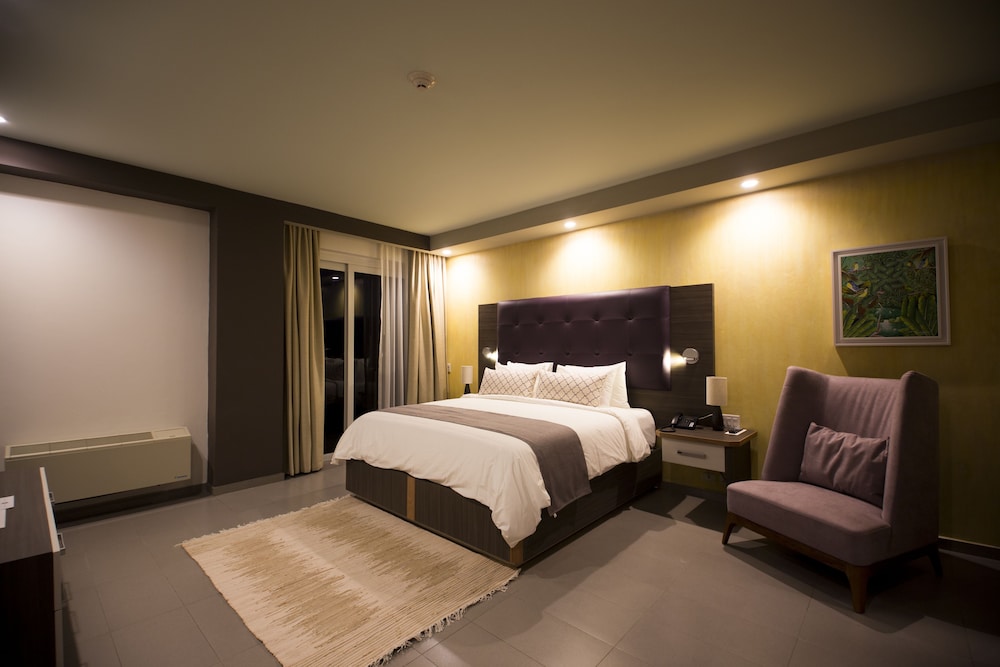 KINAM HOTEL 20/62
