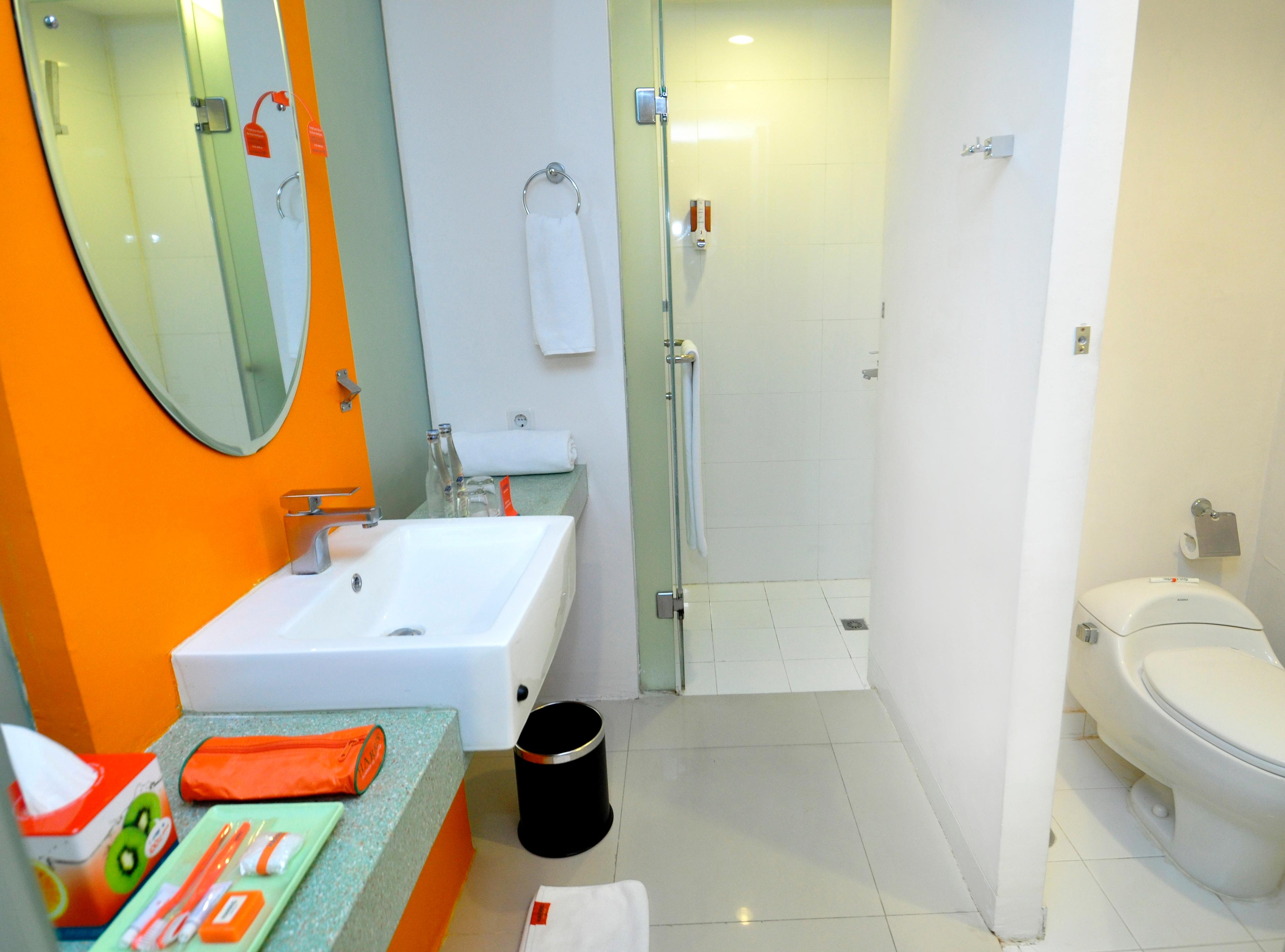 Harris, Double or Twin Bed، HARRIS Hotel & Residence Riverview Kuta - Bali 4/4